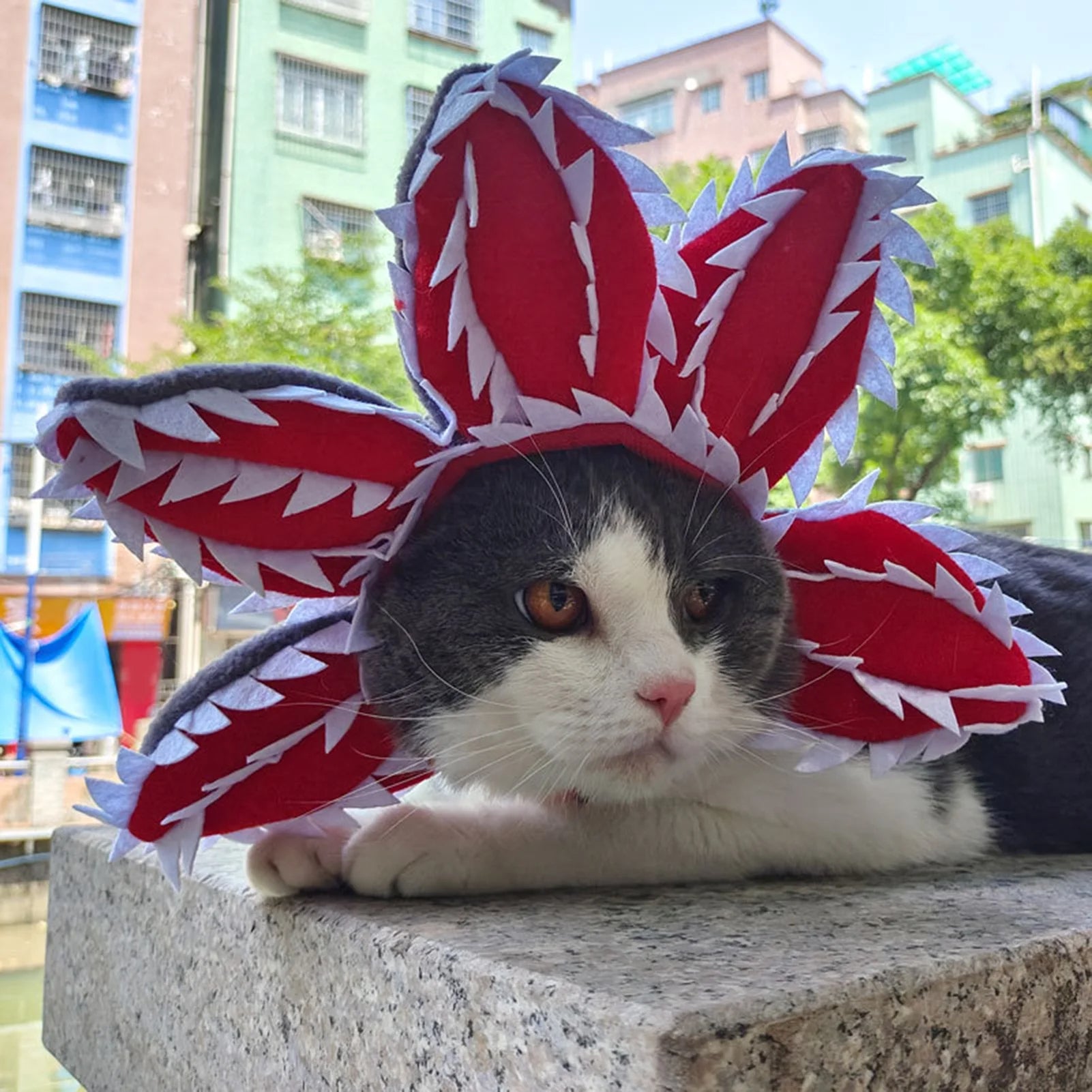 Cannibal Plant Hat – Adorable Halloween Pet Hat